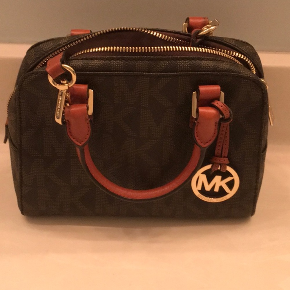 Michael Kors Crossbody
